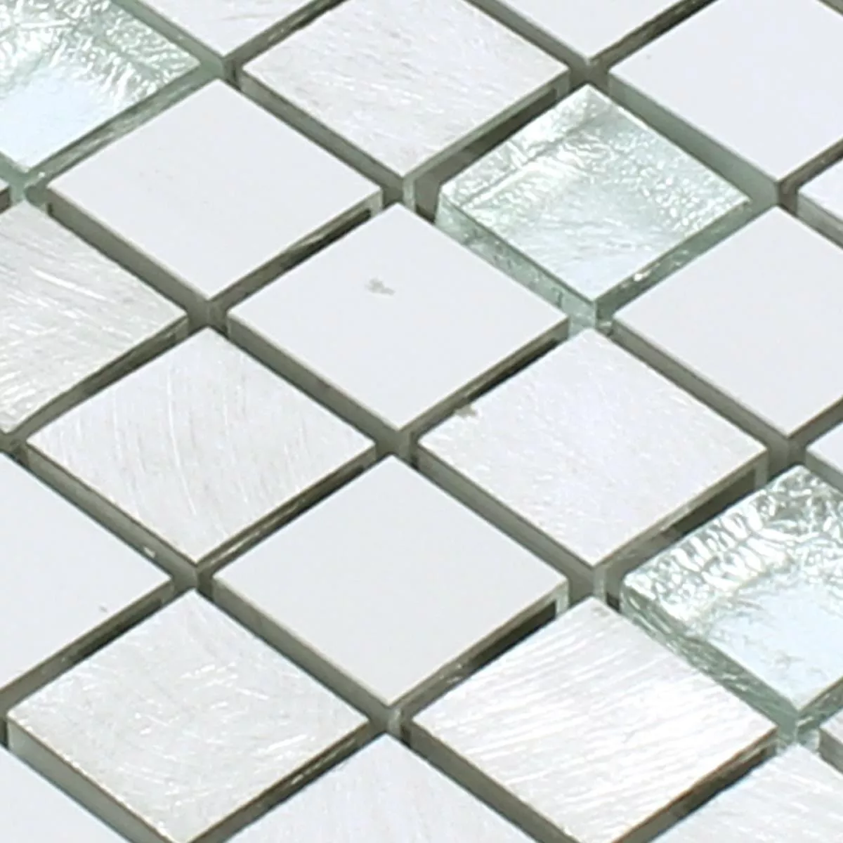 Mønster fra Mosaikkfliser Lissabon Aluminium Glass Mix Sølv